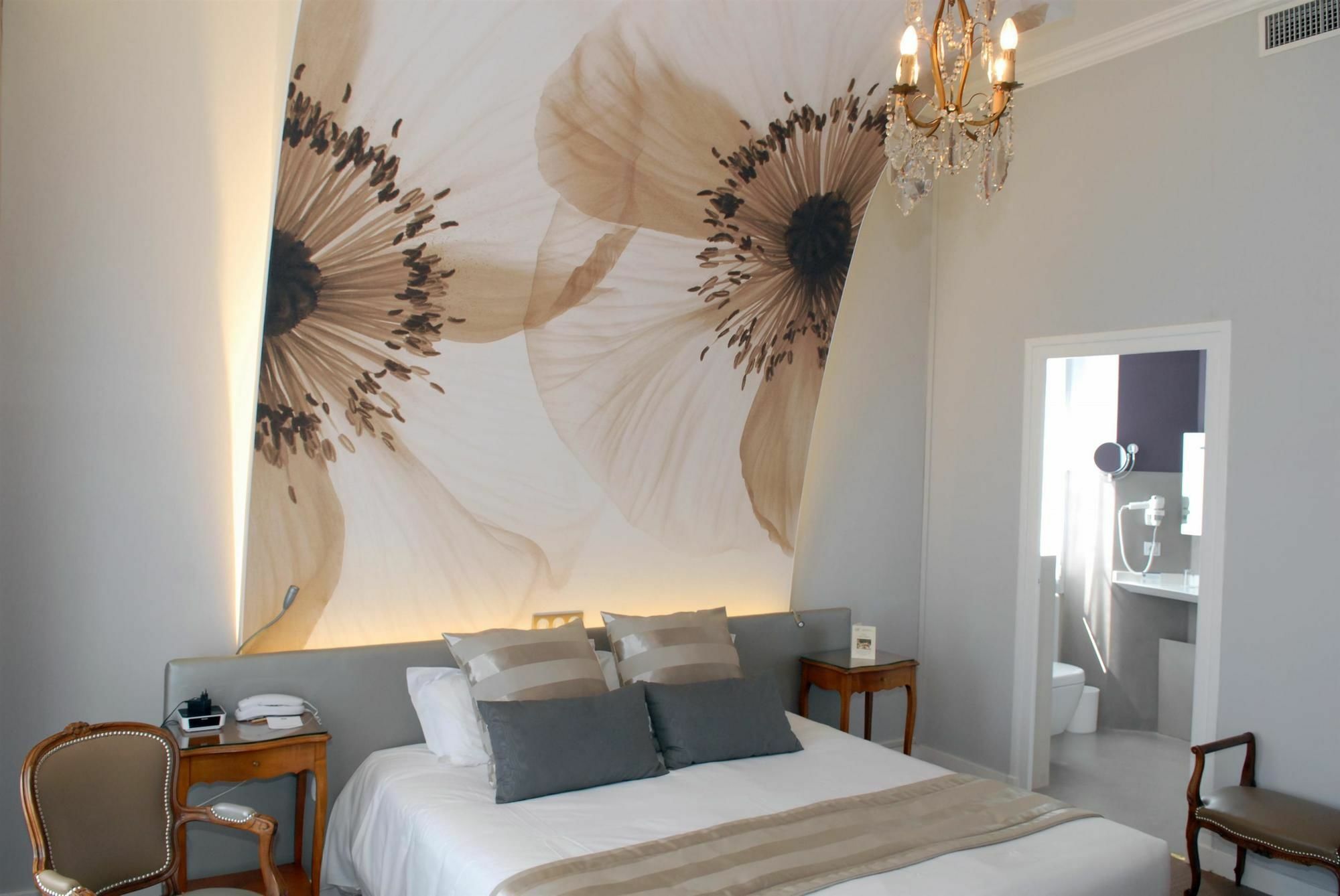 Le Champlain Hotel La Rochelle  Eksteriør billede